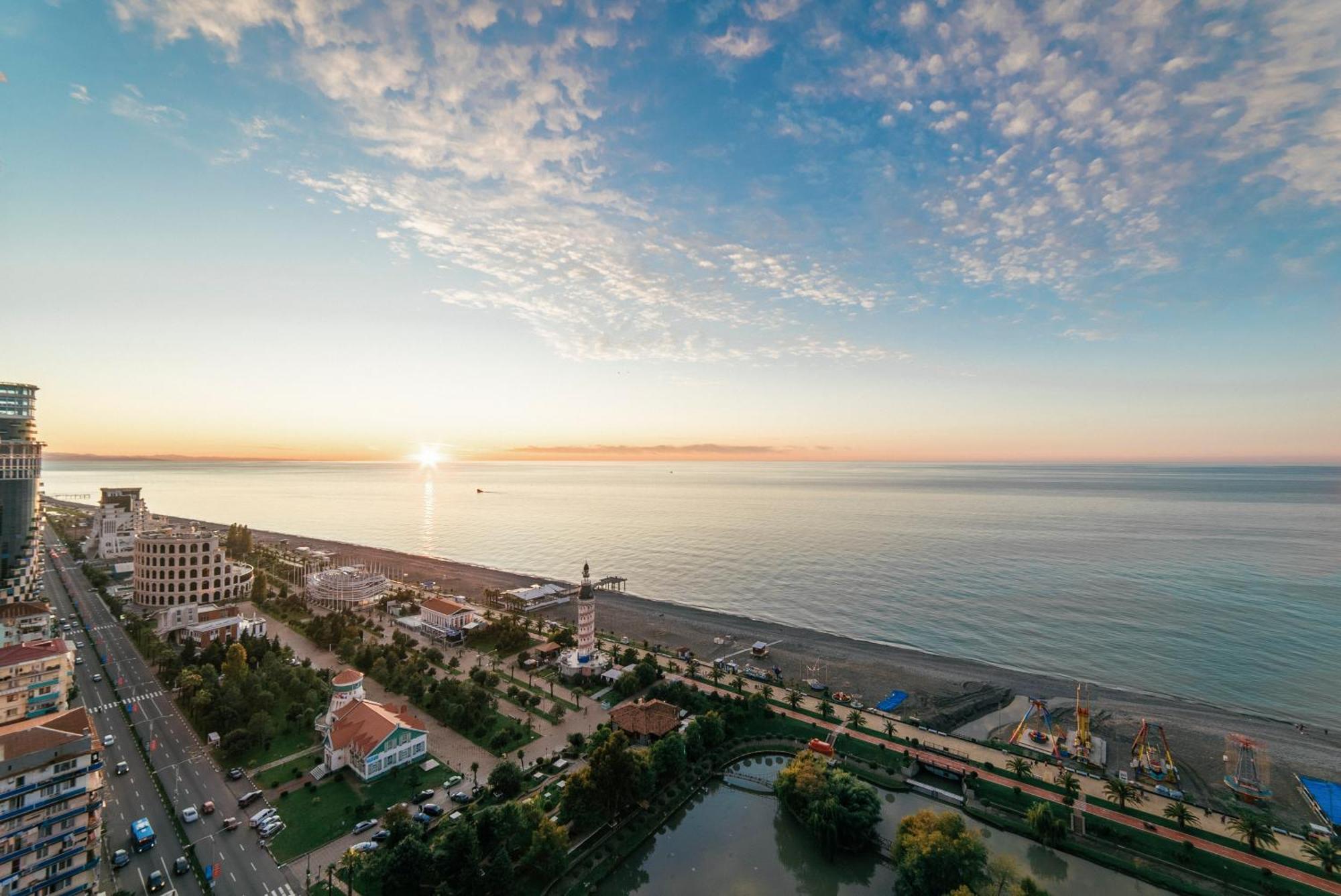 Grand City Real Estate Apartment Batumi Ngoại thất bức ảnh